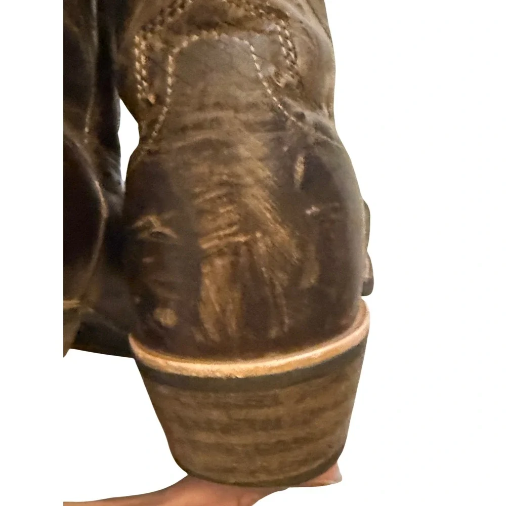 Ariat Cheyenne Tribal Boots Women's‎ Size 7B- Perfectly Broken-In Cowgirl Boots